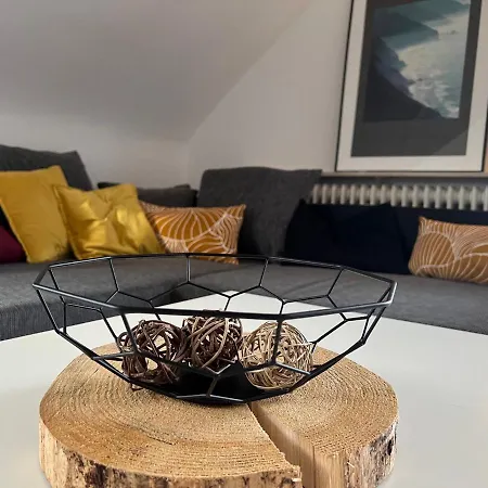 Modern Und Gross Eingerichtete Wohnung, Netflix, Playstation *